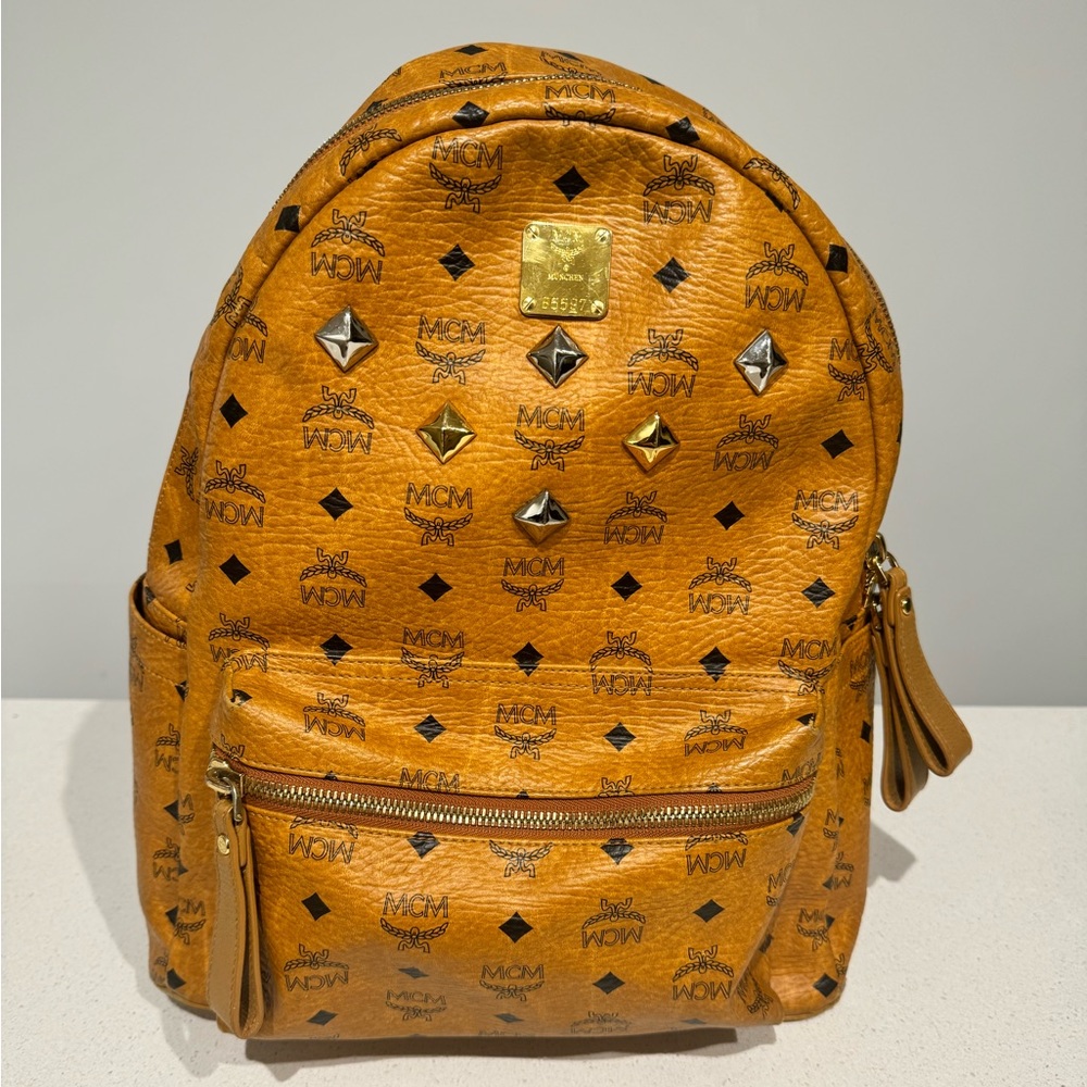 MCM BACKPACK / Medium